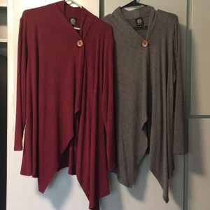2 Bobeau Beautiful one button cardigan